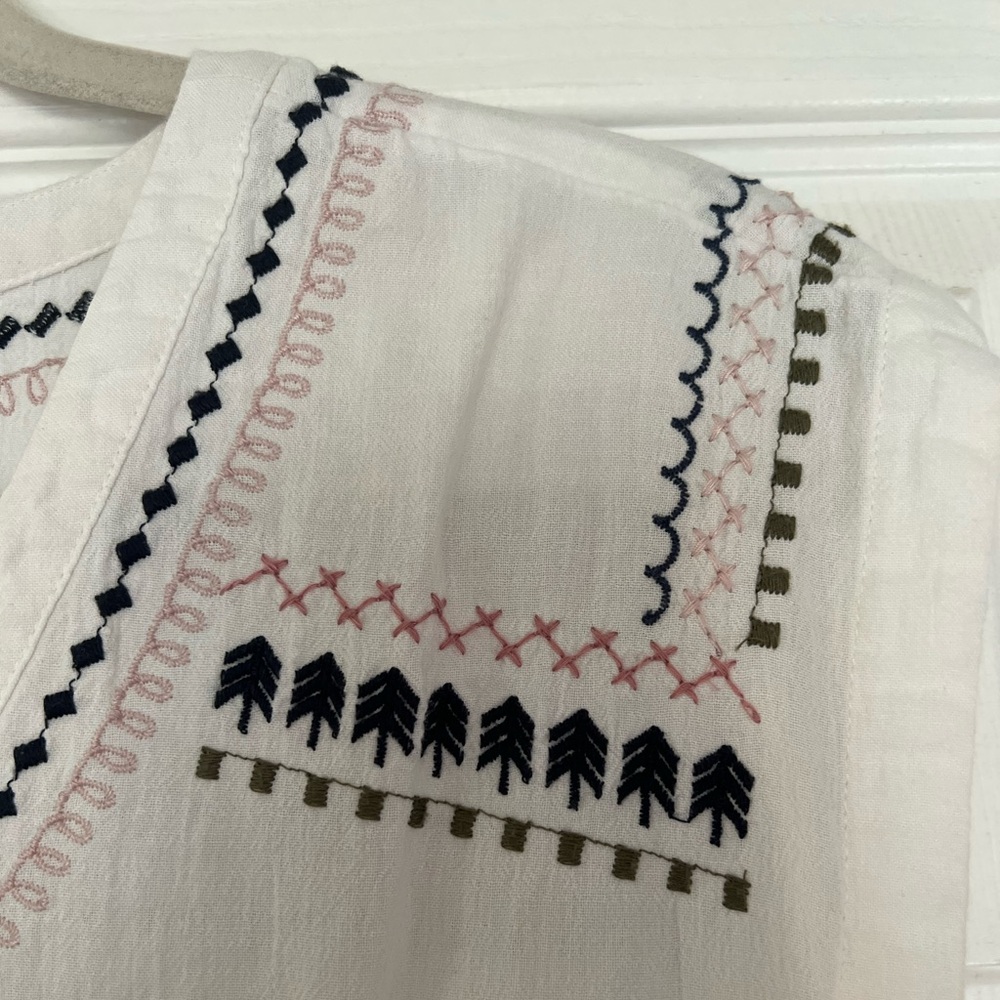 Loft Embroidered Shirt with Ties - Picture 4 of 5